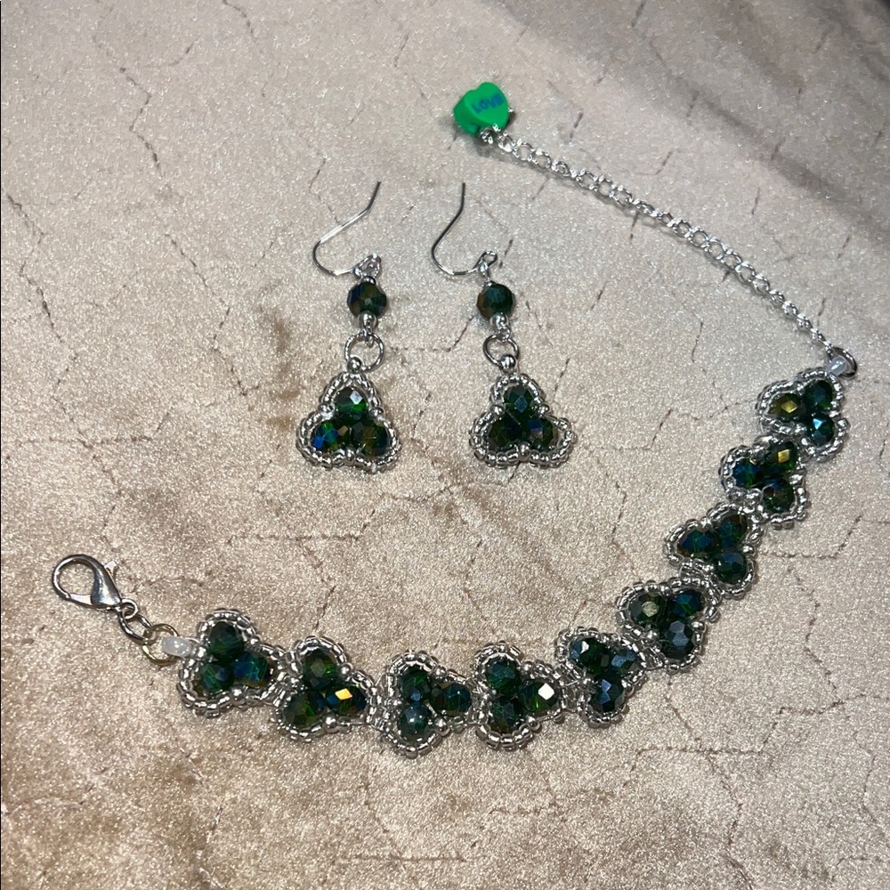 Elegant Silver and Green Jewelry Set